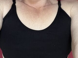 CurvyAva