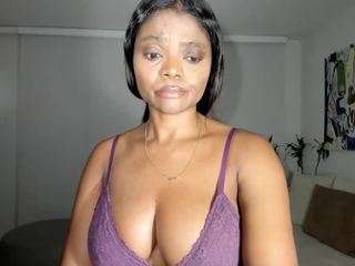 ebonydreamiin