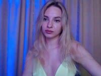 Hello everyone, my name is Julia, I really want to spend time with you, I