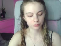 You can call me Aria when you want to play rough, or Ari when you want a sweet girl. The choice is yours, but remember that I can be stubborn :p I love everything related to eroticism - from gentle caresses to a slave under my feet, ready to obey my every command ... So what do you want to experience with me today?