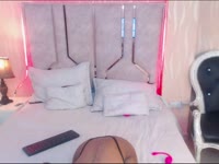 I am an 18 year old girl, thin and with curly hair. My sweet voice can become mischievous if you know how to provoke it. I study, I love learning languages ​​and discovering new pleasures.