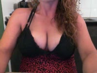 I am  a woman  that like sex al lot!!! So if you are horny just come to me and I will make sure that you are happy in the end!