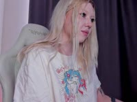 ohhh where should i even start...? well, first things first, im Eva^^ 20y.o. girl delving into the fascinating world of psyhology. pls bear with me if my eng isnt entirely flawless - im working on it to impress u so hard !!