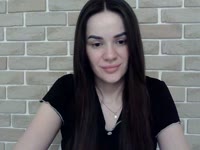 I am a sweet, open and sociable girl who loves to have fun and remember it forever.