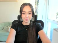 Hiiiii, my name is Zofia, i am 19 years old student from ukraine.. actually living in the Warsaw, capital city of Poland<3