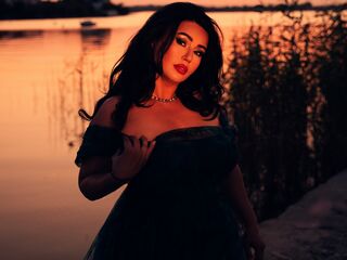 jasmin AdiraMaeven