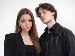 free webcam chat room LeoAndMira