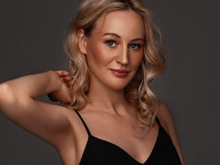 webcam girl bdsm sex show AbeyAmaze