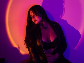 latex cam sex KazandraGomez