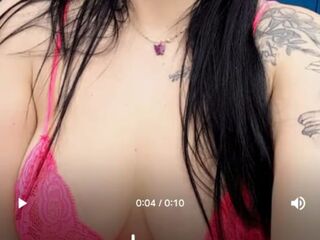 bizarre live webcam MelanieDaring