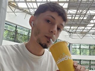 AxelBrooks