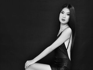 naked camgirl masturbating with dildo AimeeDizon