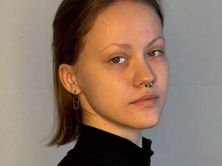 girl fingering pussy AlainaCaveness