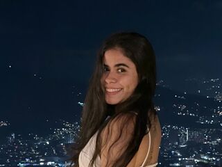 camslut topless AlicyaTorres