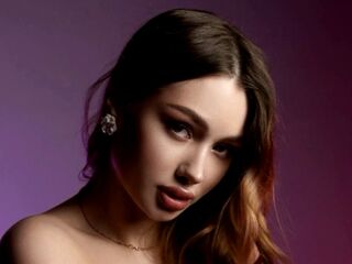fingering webcamgirl AlisaVei