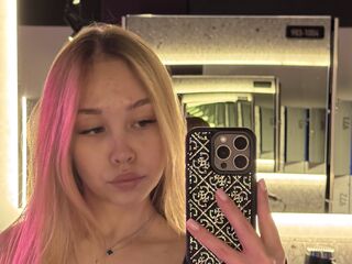 erotic webcam AllureAngel