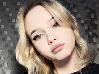 girl cam free AlmaLonabaugh