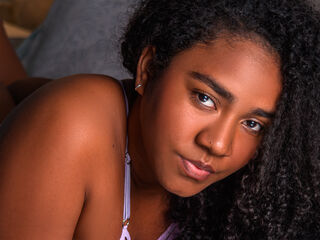 webcamgirl sexchat AmaraRuiiz