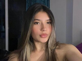 camgirl chat room AmberCoppola