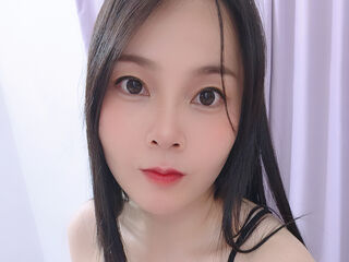 camwhore masturbating with vibrator AmyLishers