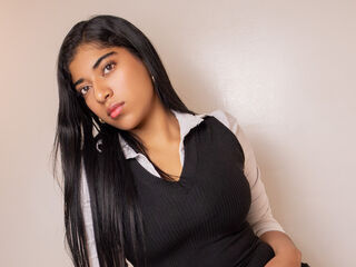 free live cam chat AriiDuval