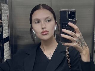 hot cam girl masturbating with dildo ArlindaMarotti