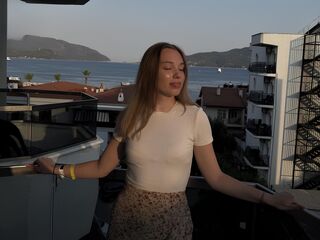 beautiful camgirl AshleyWin