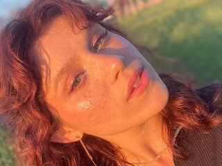 spy webcam AstridChing