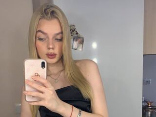 naked camgirl picture BonnieBlake