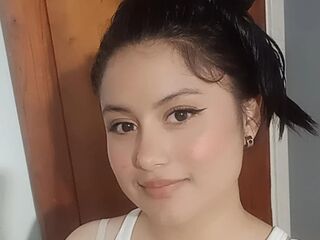 camwhore masturbating with sextoy BonnyWeir