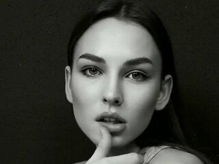 naked girl with live cam fingering CariGugliuzza