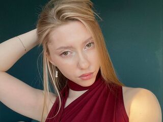 naughty camgirl masturbating CarylonBenzer