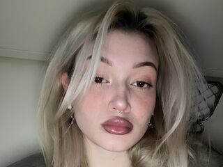 cyber sex chat room CaseyHemmerling