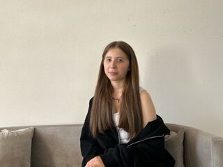 nude web cam CatherineRichard