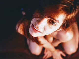 girl cam nude CleoCharm