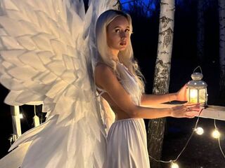 beautiful girl cam CutesLucy
