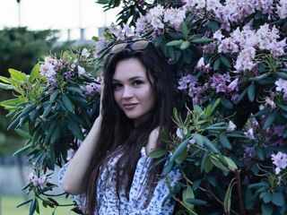 beautiful girl DaisyAngrisano