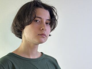 fingering cam girl video DoreenTovrea