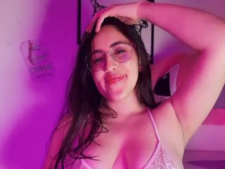 hot webcamslut ElinaWeyn