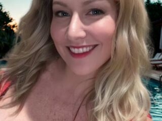 hot girl webcam EllaSophiaNoir