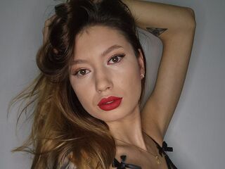 extreme webcam ElliaBellamy