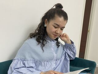 chatroom webcam EllyJames