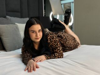 naked girl with webcam masturbating with dildo EmiliVilson