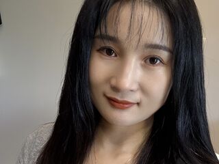 fingering webcamgirl picture Emilyellow