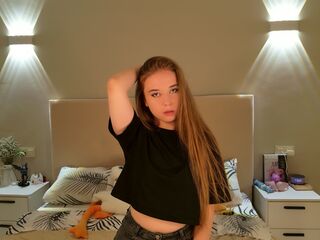 beautiful webcamgirl EmmaHix