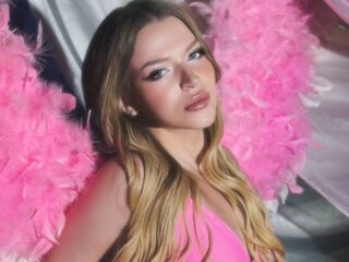 shaved pussy webcam EvanRossano