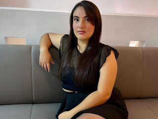 live cam show EvvaStraus