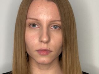 free webcam chatroom FawnTobin