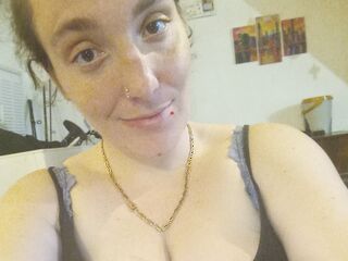 naked girl with webcam fingering FionaAnoif