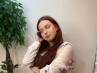 camgirl masturbating with sextoy FlorenceGillim